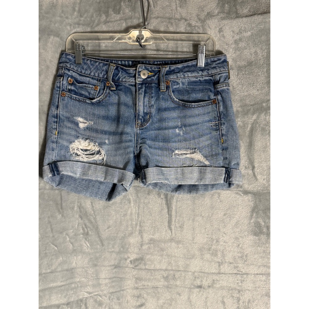 American Eagle Distressed Denim Shorts Medium Wash Cuffed Size 4 Cotton